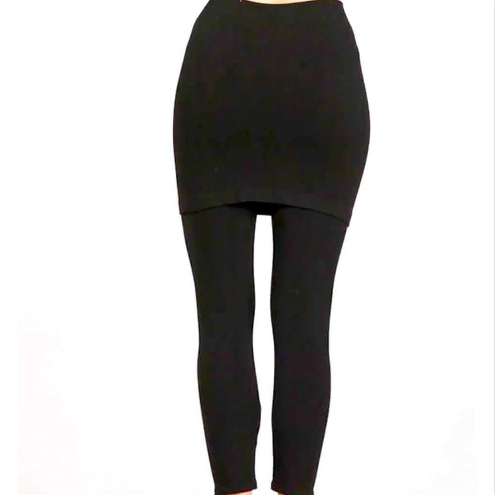 M.Rena 2 pairs. Full Length Seamless Skirted Leggings. Dark grey & black. - Picture 2 of 10